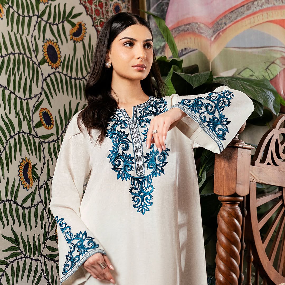 White Elegant Embroidered 2Pc